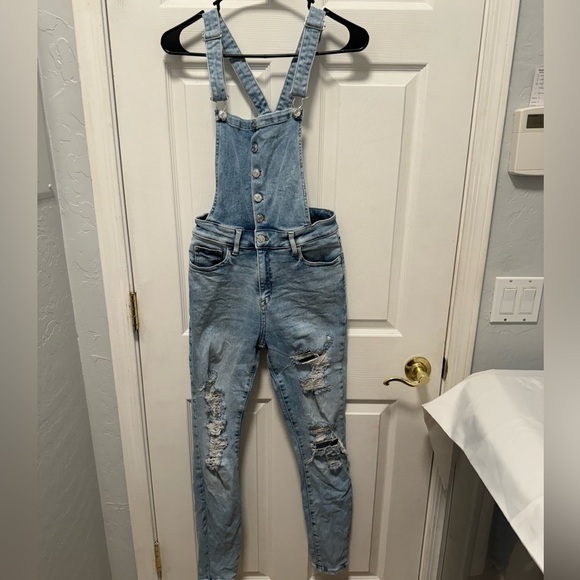 Guess Bib Overalls Denim Jean Distressed Straight Leg Women’s size small - Picture 1 of 6